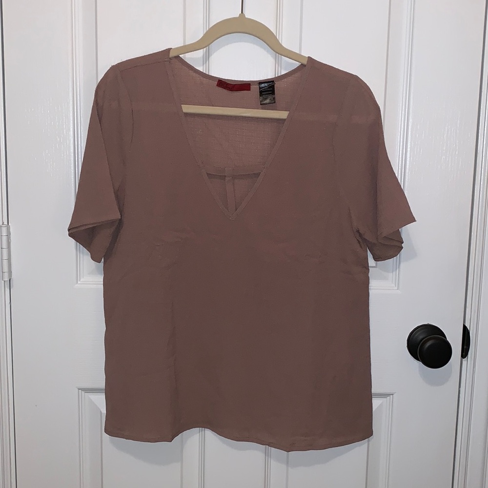 BKE Red short sleeve blouse